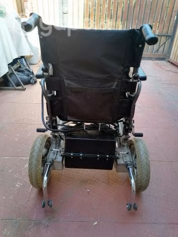 Silla de rueda a bateria - Imagen 2