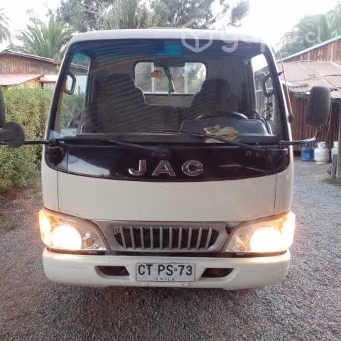 Camion jac urban hfc1035