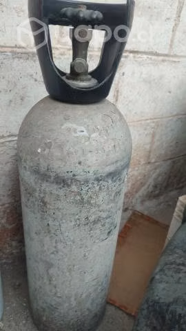 Tubo de aluminio
