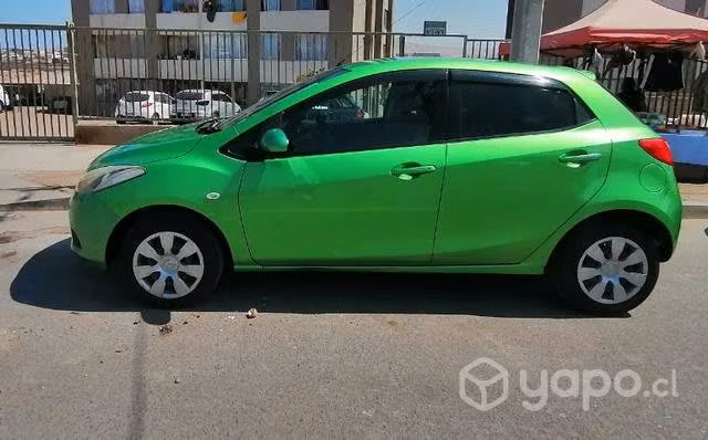 Mazda demio
