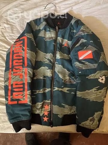 Chaqueta Jordan original