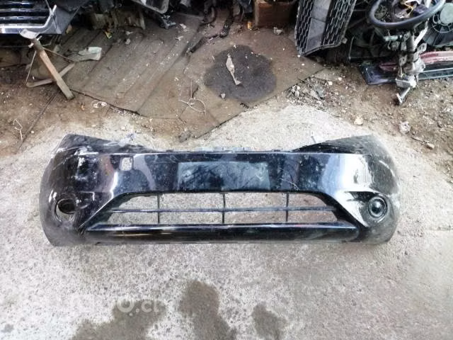 Parachoque delantero nissan note original