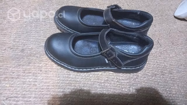 Zapato colegio maui