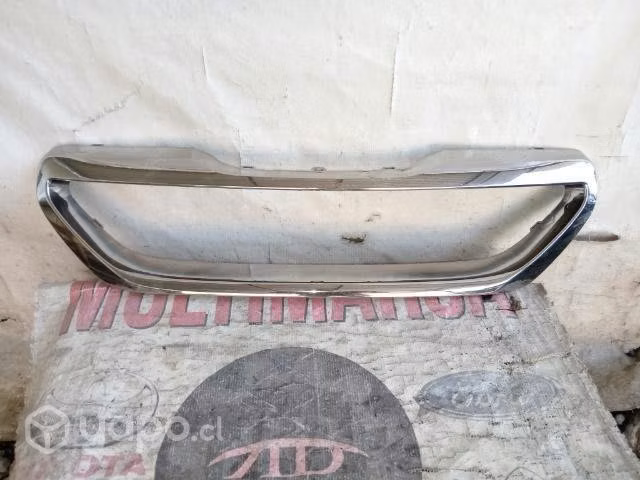 Cromado máscara peugeot 2008 original