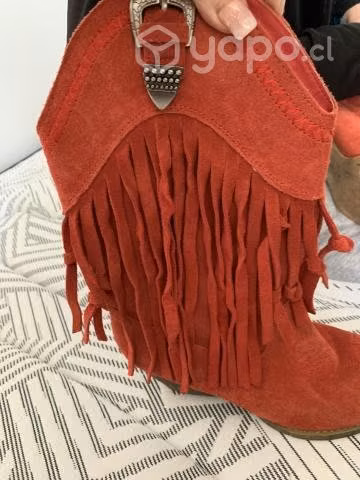 Zapatillas marca Bbb - Imagen 4