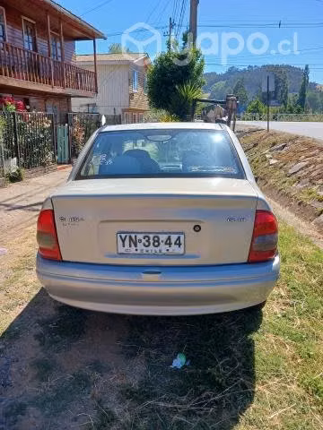 Se vende auto por renovacion en exelente estado