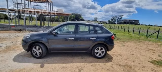Renault Koleos full