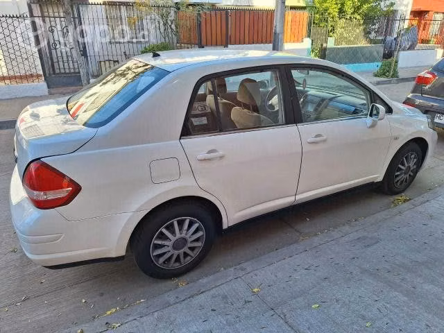 Nissan tiida 2008 - Imagen 7