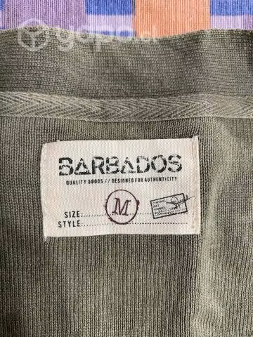 Cardigan marca BARBADOS Talla M Hombre