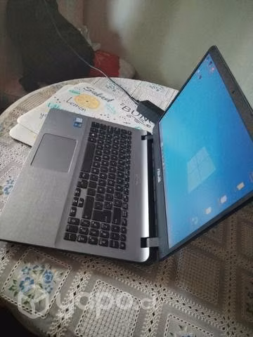 Notebook asus i3 8va generación//SSD 930GB - Imagen 4