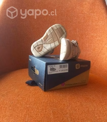 Lindo zapatito bebe niña - Imagen 2