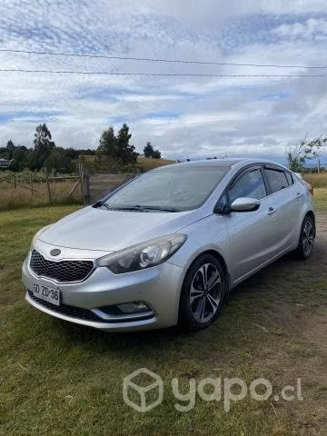 Kia motors cerato 2014
