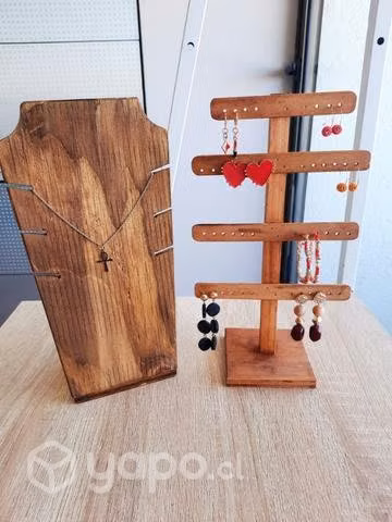 Porta Aros y Collares
