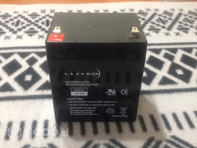 Batería 12v nueva