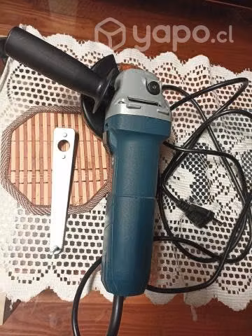Esmeril angular 4 1/2" boch gws 670w