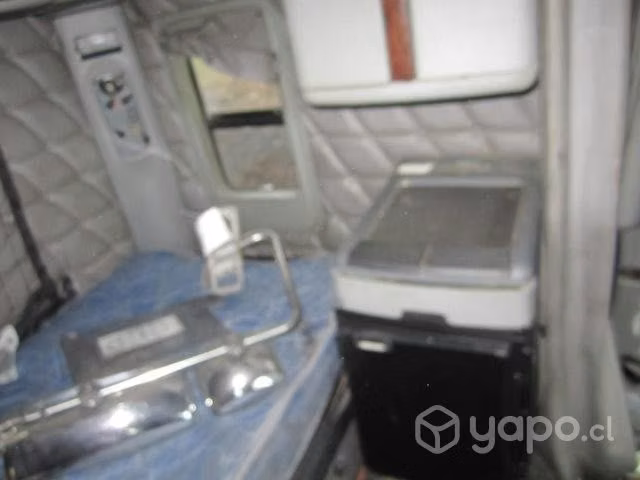 Cabina capot freighliner colunbia cl120 - Imagen 8