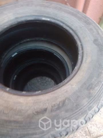 Neumáticos 245 70 R16 Dunlop AT usados