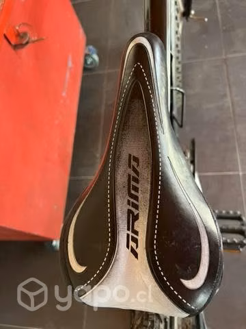 Bicicleta TREK NAVIGATOR 2.0