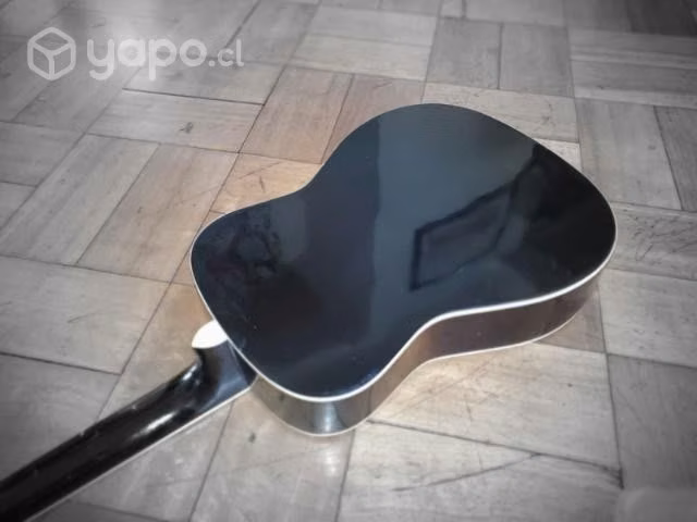 Guitarra sevillana