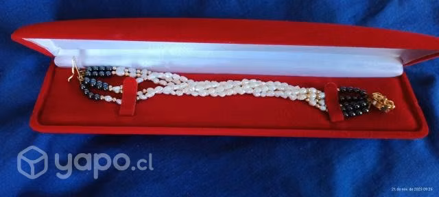 Collar y Pulsera Perlas de Río