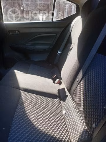 Nissan Versa Año 2021