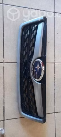 Máscara Subaru Forester
