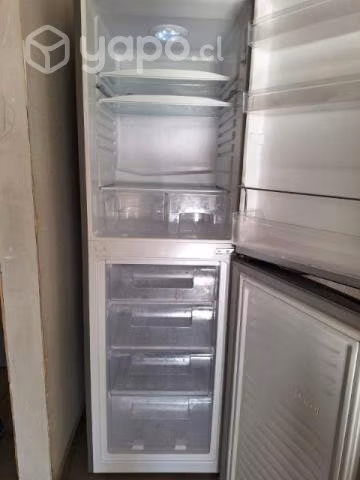 Refrigerador Fensa 244 litros