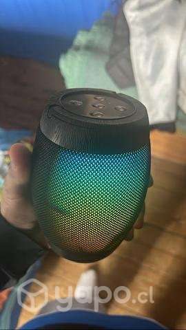 Parlantes soporte celular - Imagen 2