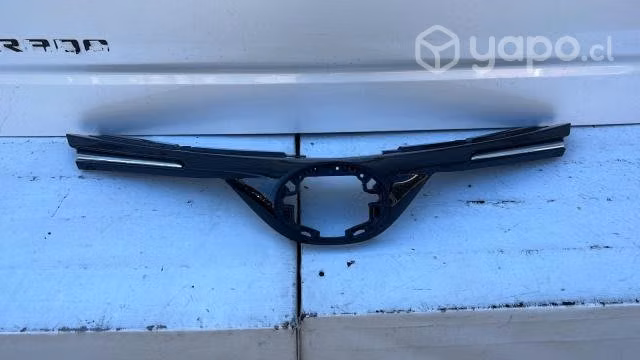 Toyota rav4 mascara (17-18)