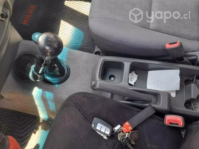 Toyota hilux 2013 d cab 4x4 2.5 2013 - Imagen 6