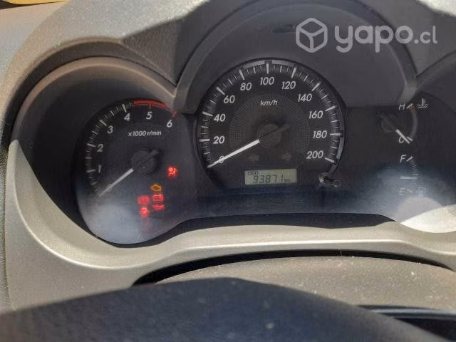 Toyota hilux 2013 d cab 4x4 2.5 2013 - Imagen 2