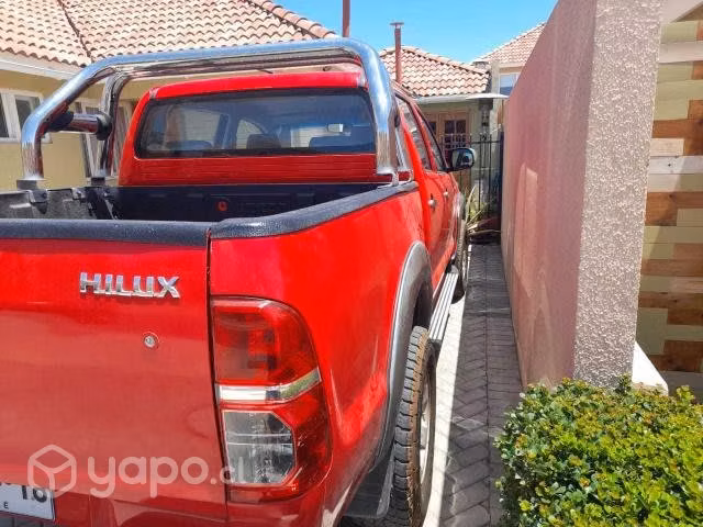 Toyota hilux 2013 d cab 4x4 2.5 2013 - Imagen 10