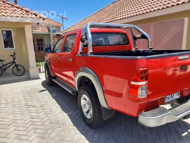 Toyota hilux 2013 d cab 4x4 2.5 2013 - Imagen 13
