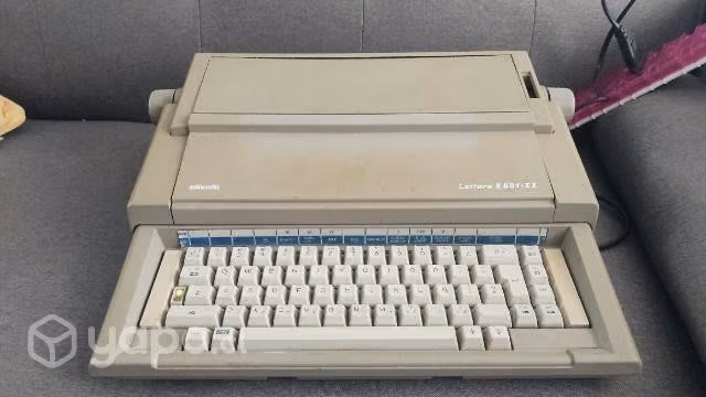 Máquina de escribir antigua