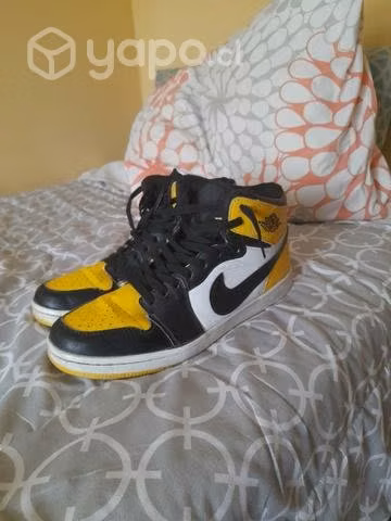Jordan retro 1 high