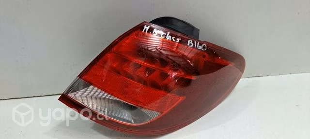 Foco trasero rh mercedes benz b160