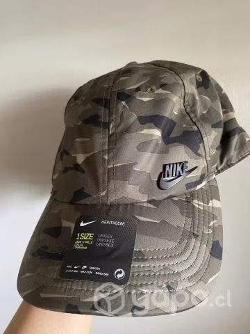Jockey Nike con cierre regulable