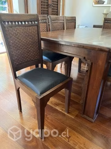 Comedor usado con 8 sillas
