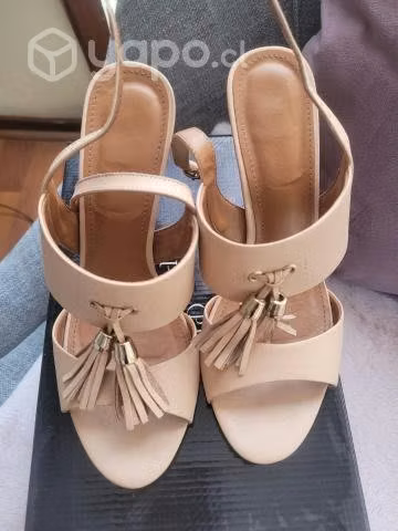 Zapatos Pollini Semi nuevos - Imagen 3