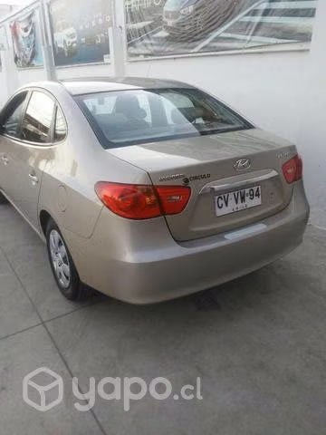 Hyundai Elantra 2011 - Imagen 3