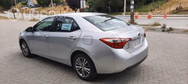 Toyota corolla 2015