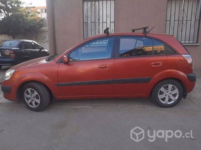 Kia motors rio 2010