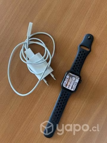 Apple Watch SE Nike 40mm