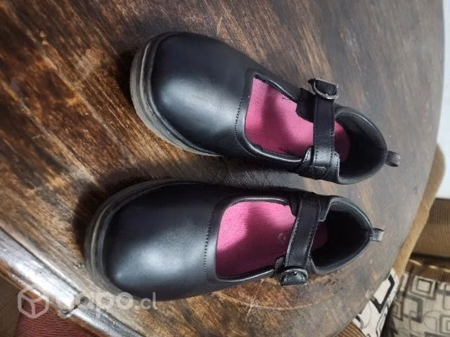 Zapatos de colegio