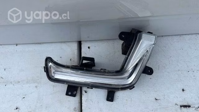Chevrolet tracker neblinero izquierdo (20-23)