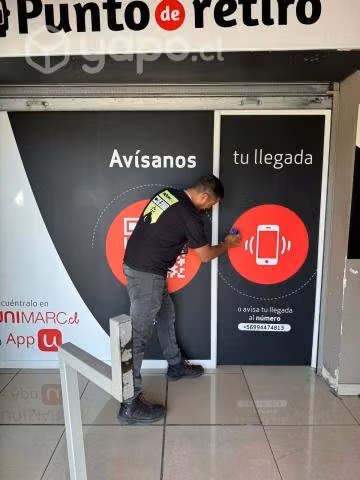 Impresión e instalacion de adhesivos vinilos