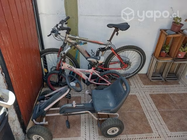 Pack bicicletas y carro a pedal
