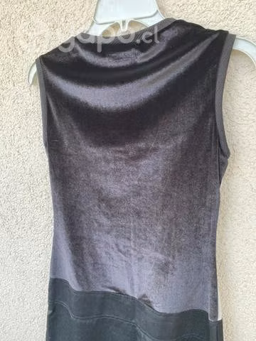 Vestido Negro con detalles