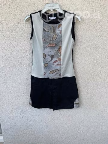 Vestido Negro con detalles - Imagen 5