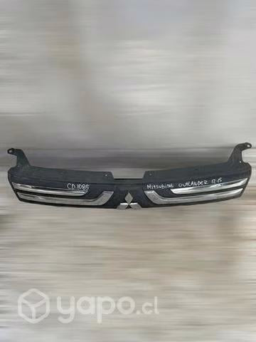 Máscara Mitsubishi outlander 2012 2015